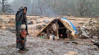 Best Life in A Himalayan Shepherd’s During The Rainy Day | Most Relaxing | Village Documentary Video