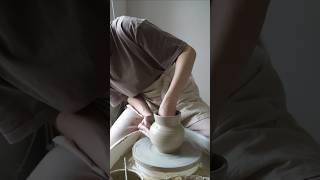 а Вы уже пробовали гончарить? какие чувства вызывали ?  #гончар #керамика #творчество