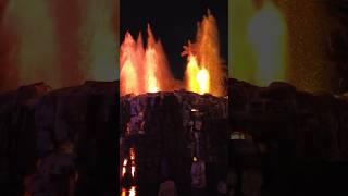 #volcano show  at the mirage hotel + #casino #lasvegas strip // set to be demolished in 2024!