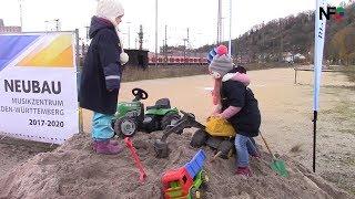 19.11.2017 - Kinder übernahmen den ersten Spatenstich fürs Musikzentrum in Plochingen