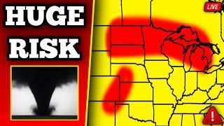  BREAKING LARGE TORNADO ON THE GROUND - Derecho Happening NOW - With Live Storm Chasers