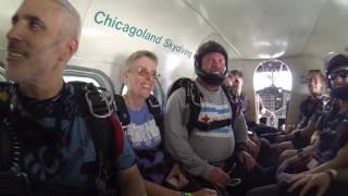 1649 Linda Weir Skydive at Chicagoland Skydiving Center 20160723 Steve V Dan K