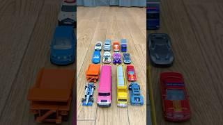 14 Various-Shaped Toy Cars Lining Up! Which Shape Of Toy Car Do You Like?