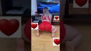 kırmızılının twerk dansı