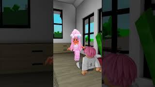 when your little brother fakes being hurt#robloxshorts #roblox