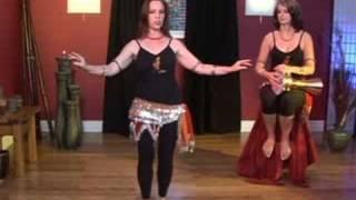 Belly Dance Foundation Drills : Hip Twist in Belly Dancing