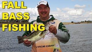 Fall Bass Fishing Tipps und Techniken | Bass-Fischen