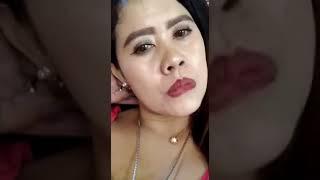 tante bibir menggoda