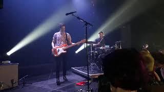 IDKHOW - Boring by The Brobecks live in Amsterdam