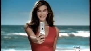 Vodafone Live! Spot con Megan Gale (10 Novembre 2002)