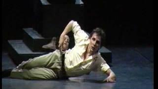 ANDREA KRAMESOVA and Alexey Afanasiev in Romeo and Julia final scene, chor. Youri Vamos