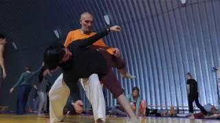 Contact Improvisation: Ilnur Nagumanov & Sasha dodo
