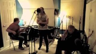 Linda Lee "Keep On" LIVE - The Back Road Radio Show