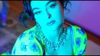 Stefania under the Neon Lights