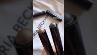 Victoria Beckham Beauty Longwear Eyeshadow Stick in Caramel and Bottle Green  
