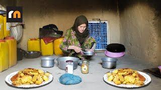 Village Life in Afghanistan - Cooking Delicious "Potato Pakawra"