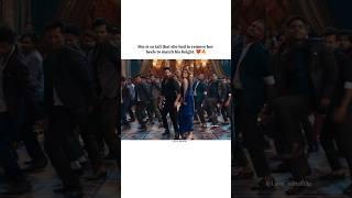 She had to remove her heels  #kritisanon #shahidkapoor #bollywood #actress #shorts #edit