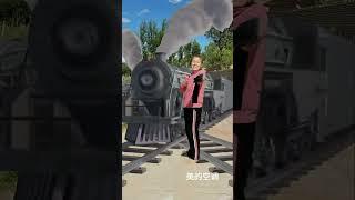 Midea Air Conditioner What can I do if the weather is hot? Have you ever seen a commander who us