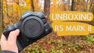 Unboxing Canon EOS R5 Mark II