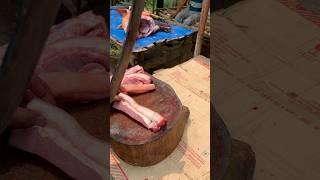 Pork meat cutting ️