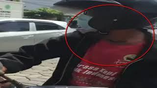 PELECEHAN...!KELUARIN KEMALUANNNYA DI TEMPAT UMUM