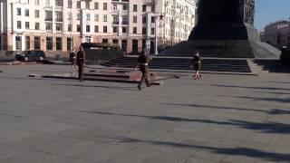 Belarusian Junior Gard of Honour in Victory Square of Minsk. Почетный караул школьников в Минске.