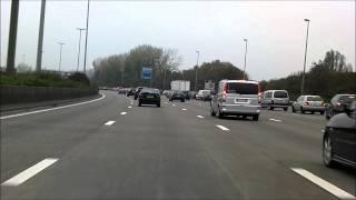 R1: afritfile, maar afremmen zonder reden op linkerstrook