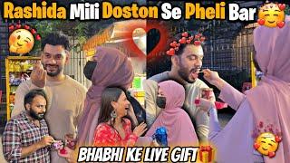 Rashida Mili Dosto Se Pheli Bar | Bhabhi ke liye Gift  | Fokats | Abresh & Zeeshan