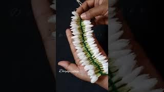 traditional kakada flower garland #traditional #veni #Gajra #jasmine #handmade #craft #diy #2minutes