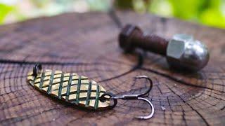 An old forgotten method of making handmade fishing spoons