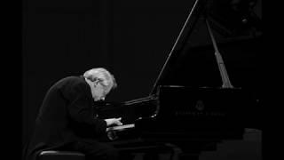 Beethoven Sonata op. 111 - Grigory Sokolov (live 2004)