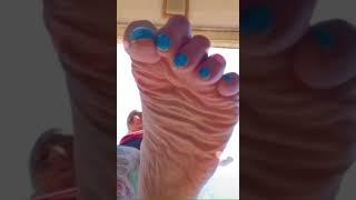 Giantess feet | Long toes