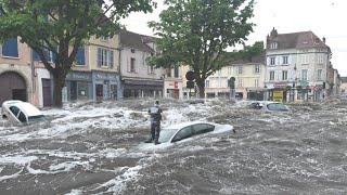 Frankreich heute! Hurrikan Krik erreicht Land in Frankreich und bringt Überschwemmungen