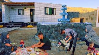 Delicious Soghri Lunch & Fountain Building