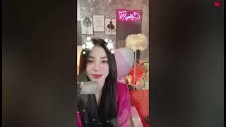 Cute Vietnamese Girl Bigo Live Singing