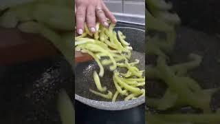 ВКУСНЫЙ САЛАТИК ИЗ ТРЁХ ИНГРЕДИЕНТОВ ️