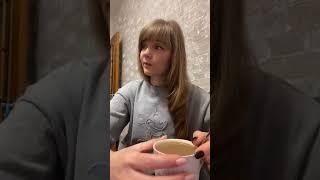 Меня зовут ИЗАБЕЛЛА, А НЕ ЗАЕ... ЛА))