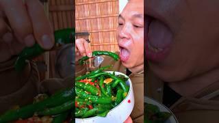 Eating chili #mukbang #eat #food #eatingshow #eating #foodshow #delicious #foodie #chilieating