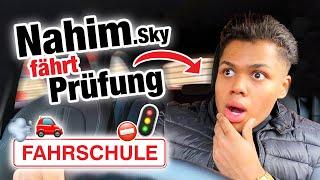 Praktische Führerscheinprüfung mit Nahim Sky  | Fischer Academy