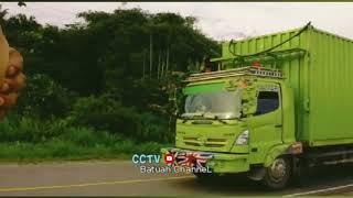 CCTV BATUAH CHANNEL - Truck lintas batuah