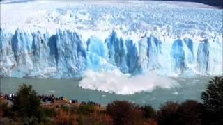 Perito Moreno Glacier - Incredible fall of huge block of ice - Patagonia, Argentina