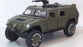 Металлическая модель Бронеавтомобиля DONGFENG M18 2022 масштаб 1:28 ТМ Автосвіт со звуком и светом.