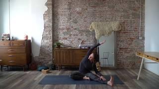 Beginner Yoga Flow - 20 Minutes