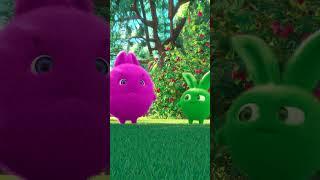 Juicy Berries - Sunny Bunnies Bloopers #shorts #sunnybunniescartoon