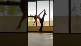 Leg stretch, fitness coach in Riyadh #fitness #fitnesscoach #riyadh #yoga #yogagirl