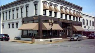 Americana: Downtown Hannibal and the Mark Twain Museum