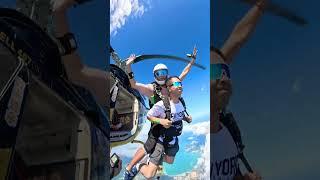 Skydiving, Shenzhen Skydiving, Guangdong SkydiSuch a beautiful sea is not in Hainan or Shenzhen