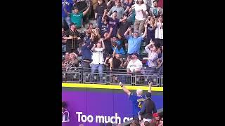 Trident UP!  Cal Raleigh gets the Seattle crowd on the feet after his GRAND SLAM!