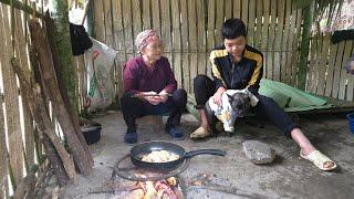 Winter comes, cold 2 grandmother and grandchild live in deep forest, build fence, water tank