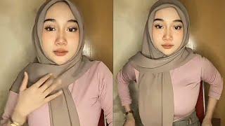 cewe cantik tobrut ciao live sambil loncat2